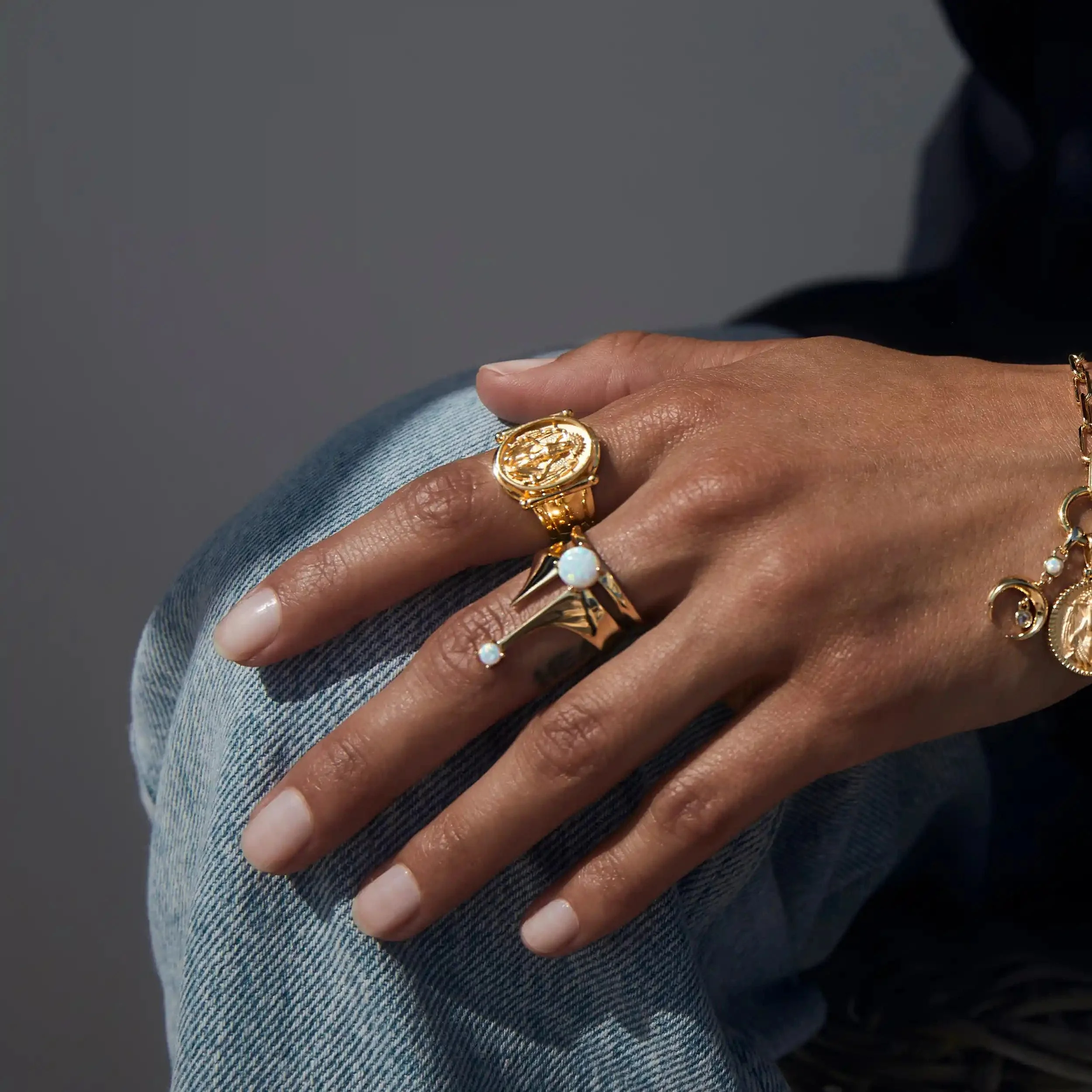 Special Edition Lilith Signet Ring - Image 5