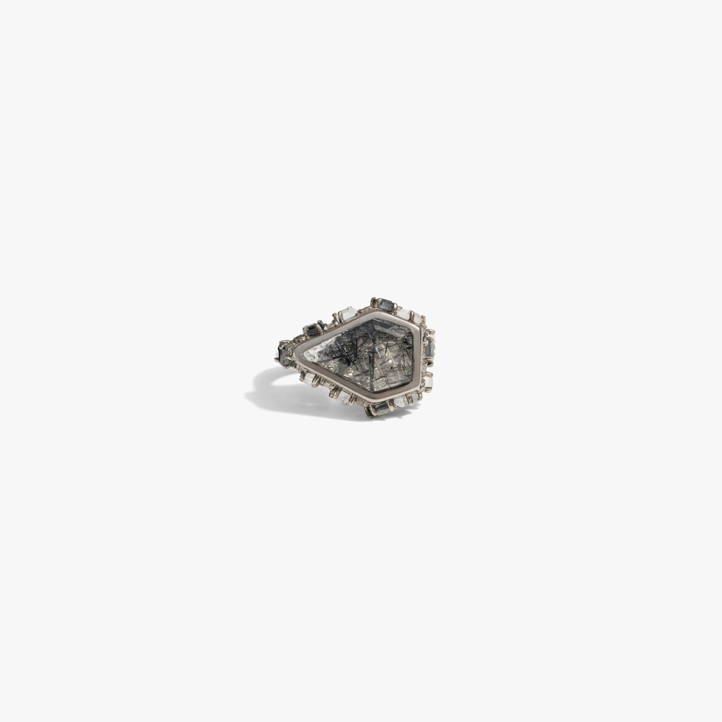 Poison Locket Ring - Image 10
