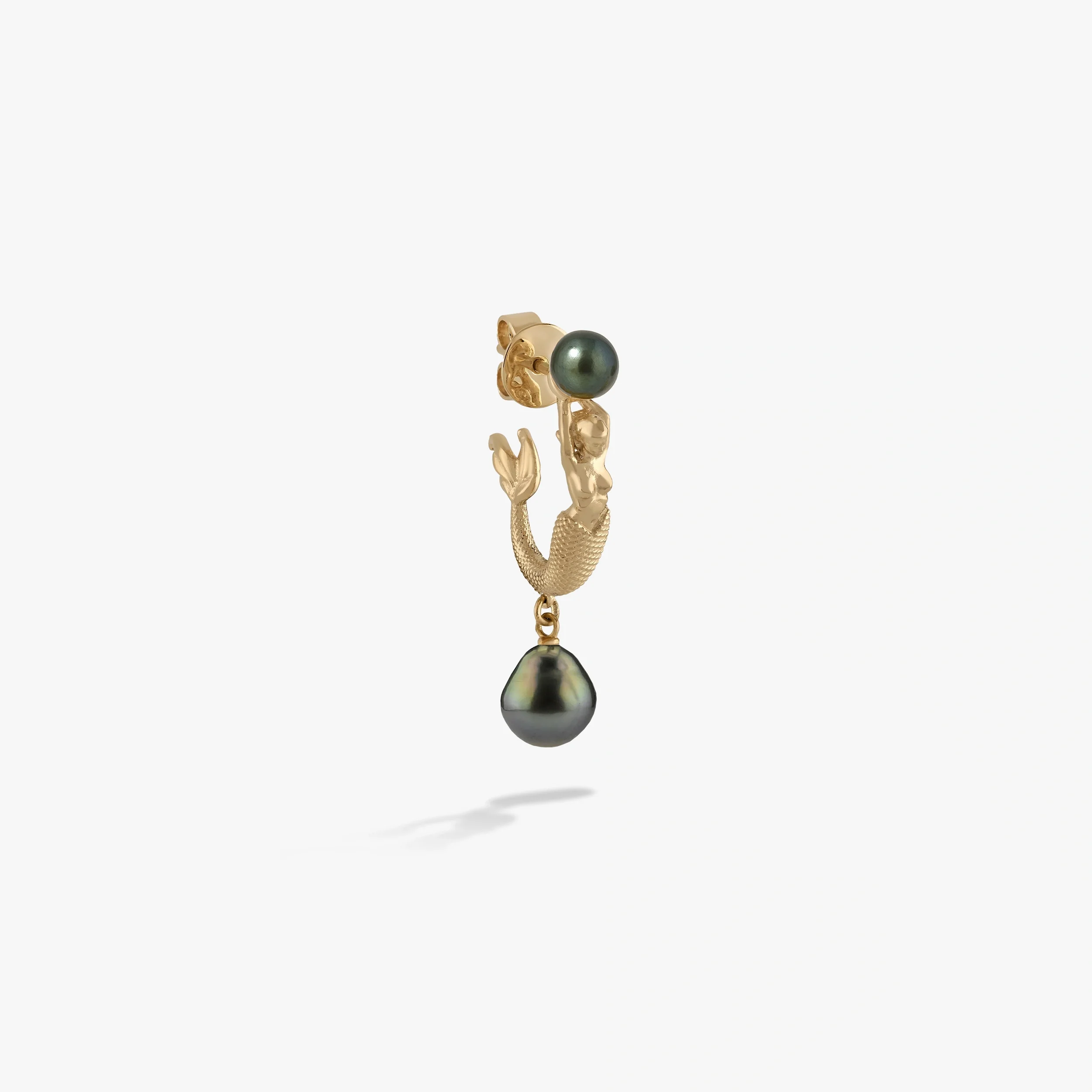 Sea Siren Pearl Earring - Image 8